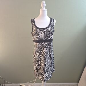 💚 2/$12 or 3/$17 Chaps Ralph Lauren Black & White Pattern Dress